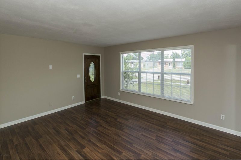 10792 Dulawan Dr, Jacksonville, FL 32246