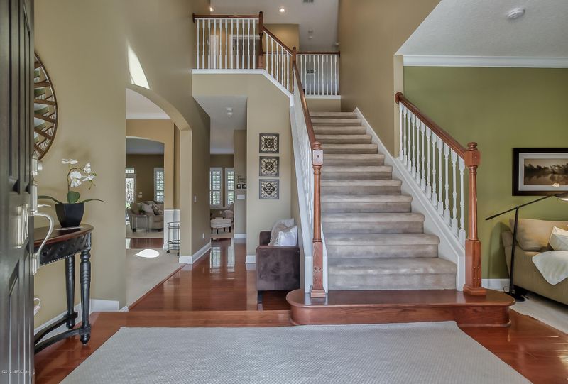 1081 Eagle Point Dr, St Augustine, FL 32092