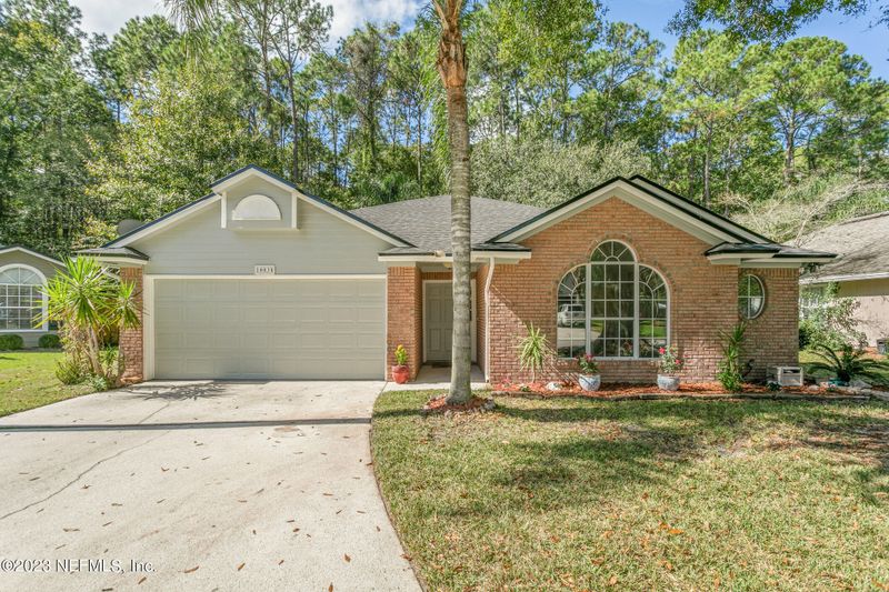 10838 Blue Pacific Ct, Jacksonville, FL 32257