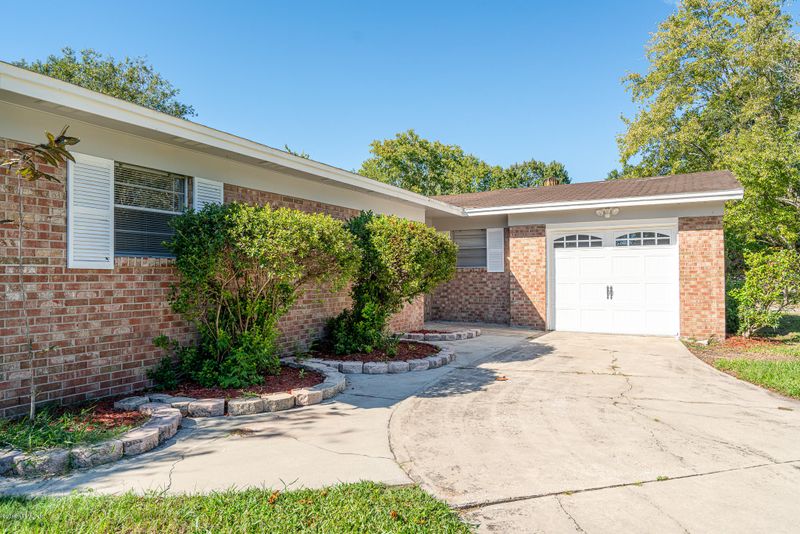 1084 Stokes St, Jacksonville, FL 32221