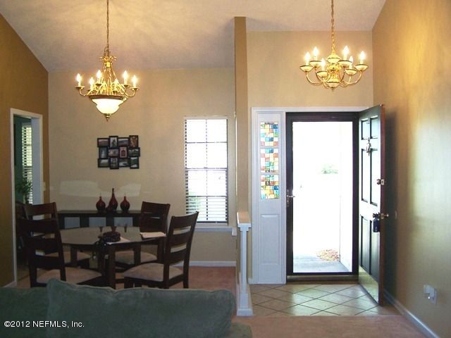 10864 Steeding Horse Dr, Jacksonville, FL 32257