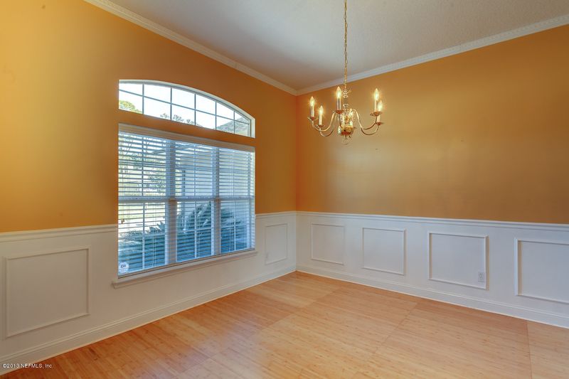 10899 Stanton Hills Dr E, Jacksonville, FL 32222