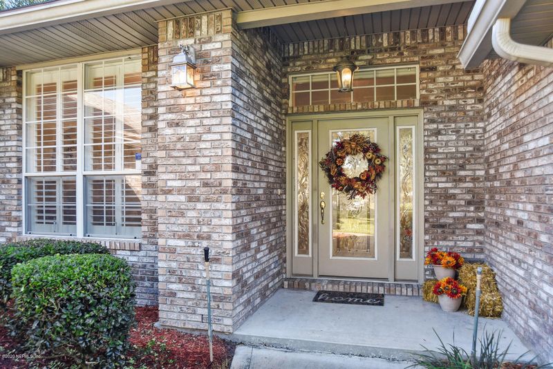10910 Crichton Rd, Jacksonville, FL 32221