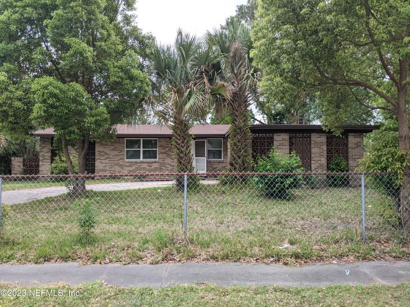 10922 Luana Dr N, Jacksonville, FL 32246