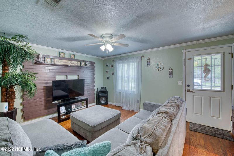10924 Whitly Ct, Jacksonville, FL 32246
