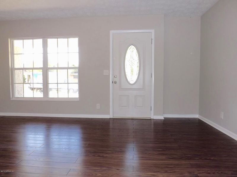 10932 Indies Dr S, Jacksonville, FL 32246