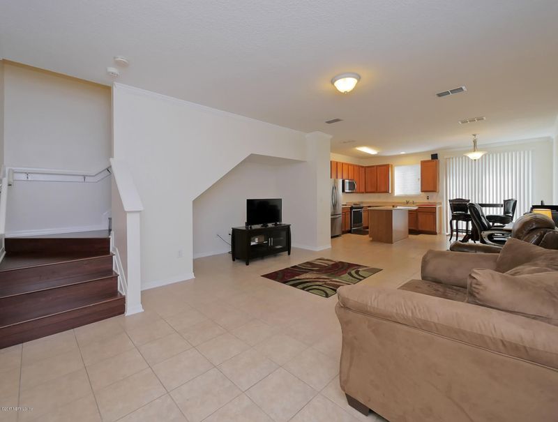 10947 Hidden Haven Ct, Jacksonville, FL 32218