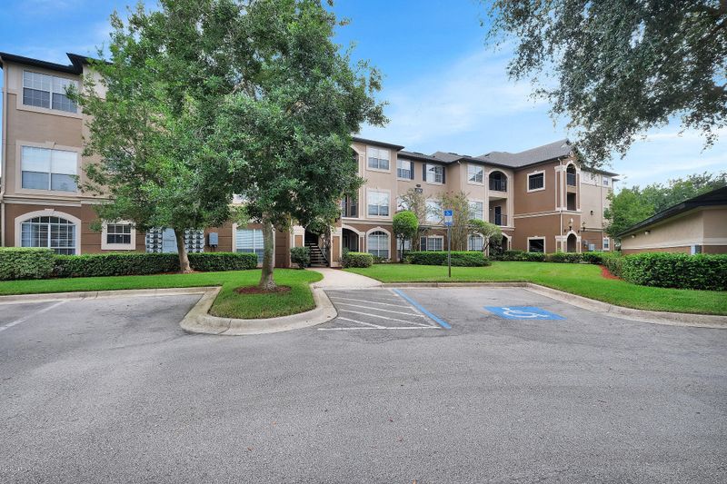 10961 Burnt Mill Rd #131, Jacksonville, FL 32256