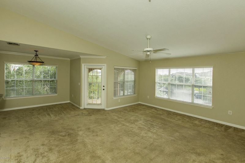10961 Burnt Mill Rd #1438, Jacksonville, FL 32256