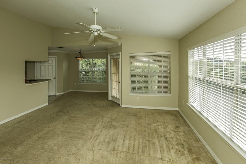 10961 Burnt Mill Rd #1438, Jacksonville, FL 32256