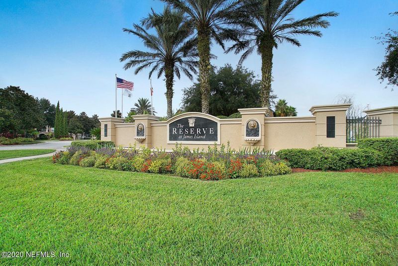 10961 Burnt Mill Rd #611, Jacksonville, FL 32256
