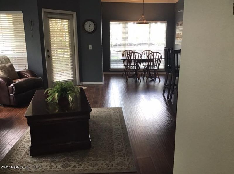 10961 Burnt Mill Rd #718, Jacksonville, FL 32256