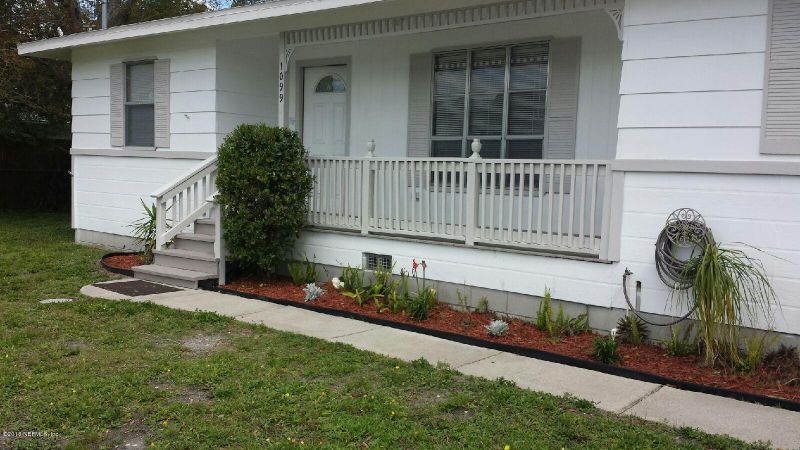 1099 Cornell Ln, Atlantic Beach, FL 32233