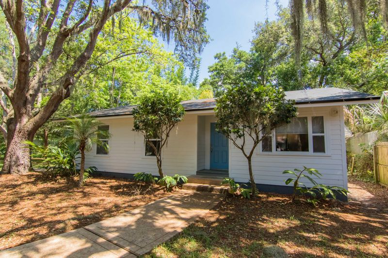 11 Atlantic Ave, St Augustine, FL 32084