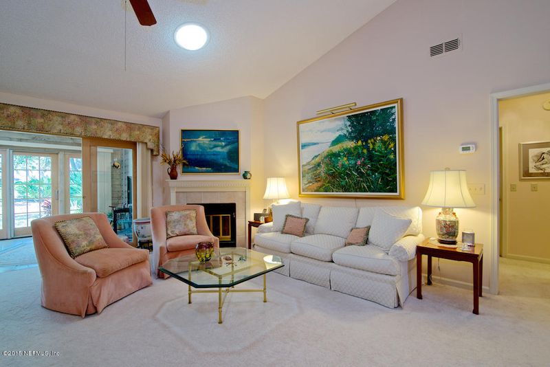 11 E Sea Winds Ln, Ponte Vedra Beach, FL 32082