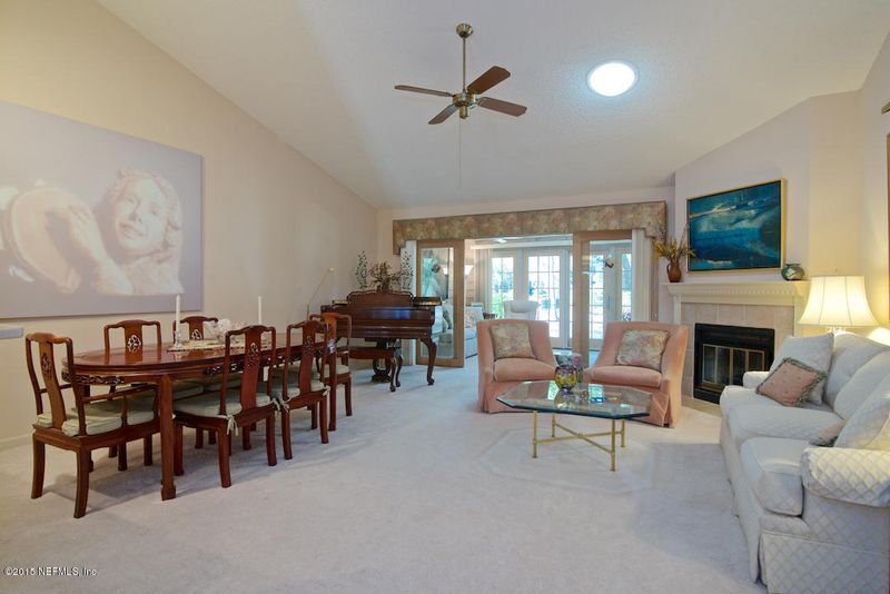 11 E Sea Winds Ln, Ponte Vedra Beach, FL 32082