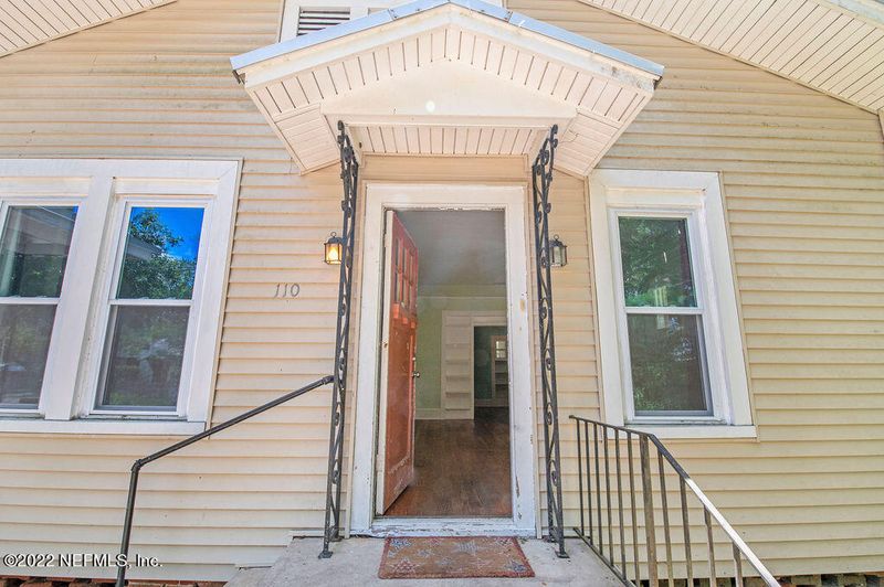 110 E Lattin St, Hastings, FL 32145