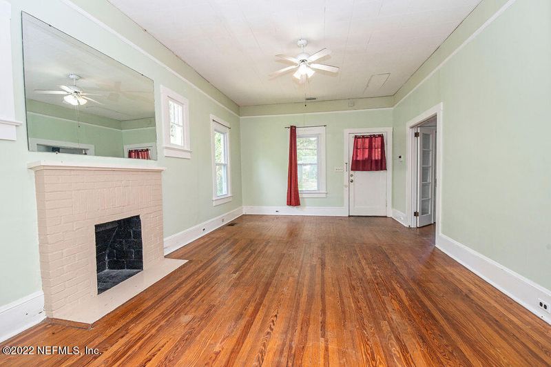 110 E Lattin St, Hastings, FL 32145