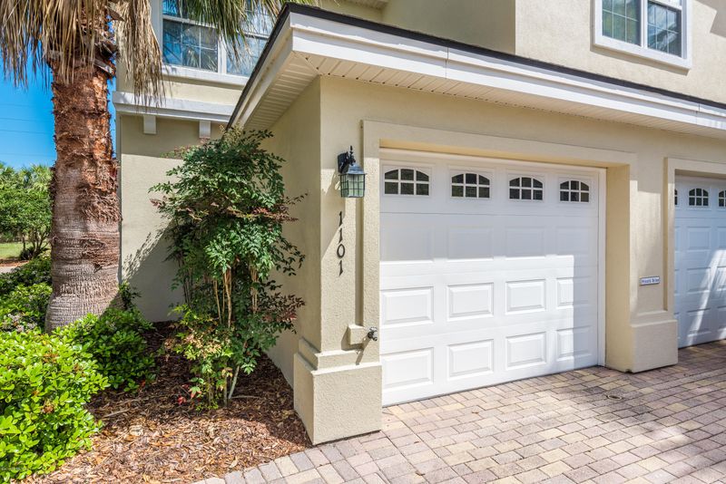 1101 Makarios Dr, St Augustine, FL 32080