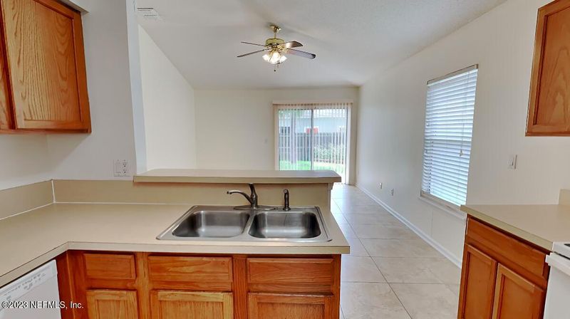 1101 Maple Ln, Orange Park, FL 32065
