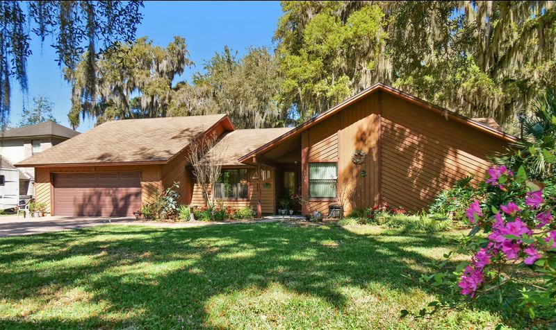 1101 Oakvale Rd, Jacksonville, FL 32259