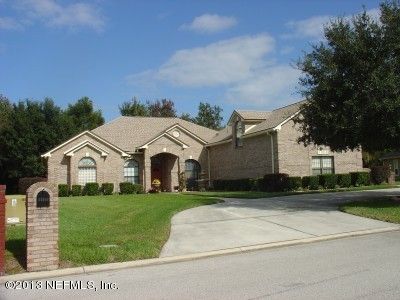 11019 Lydia Estates Dr E, Jacksonville, FL 32218