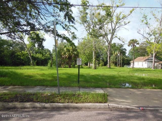 1102 Grothe St, Jacksonville, FL 32209