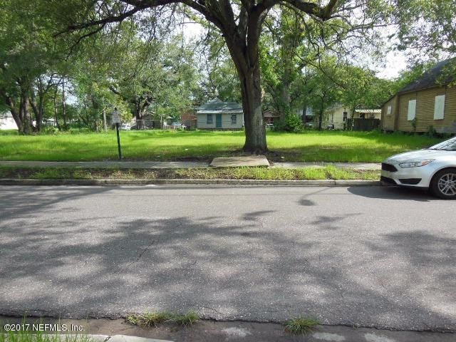 1102 Grothe St, Jacksonville, FL 32209