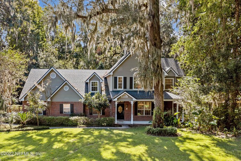 1104 Secret Oaks Pl, St Johns, FL 32259