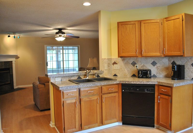 11047 Danzig Way, Jacksonville, FL 32257