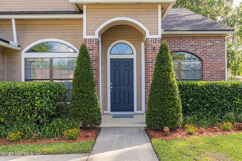 11047 Ridge Point Dr, Jacksonville, FL 32257