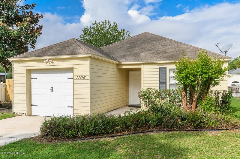 1106 Homard Blvd E, Jacksonville, FL 32225