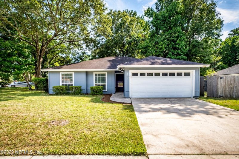 1106 Windy Willows Dr, Jacksonville, FL 32225
