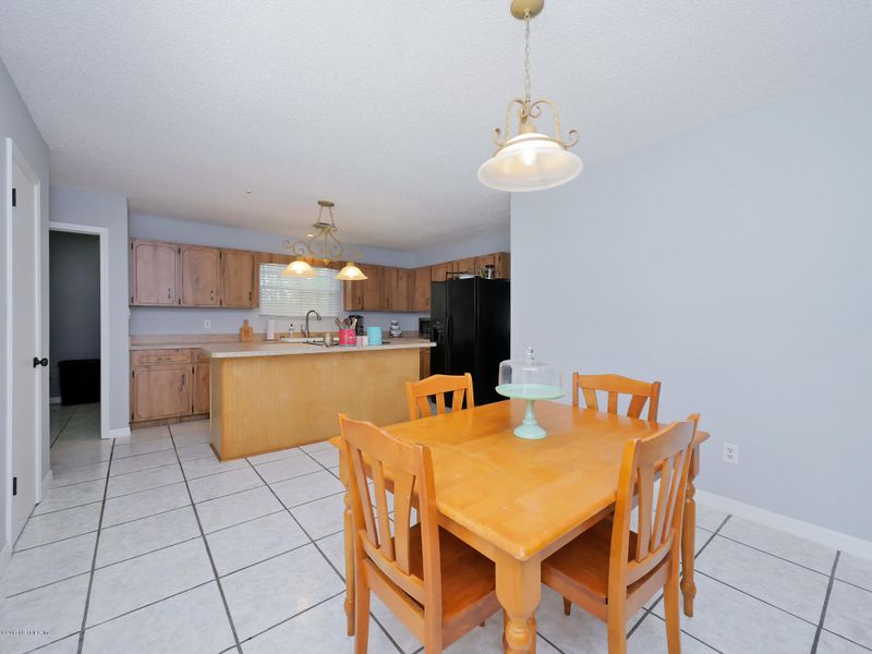 11069 Mandarin Station Dr E, Jacksonville, FL 32257