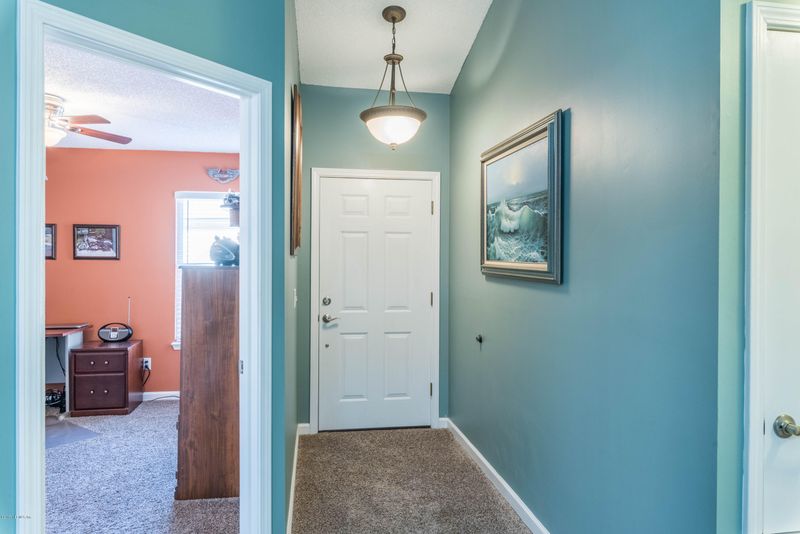 11083 Santa Fe St N, Jacksonville, FL 32246