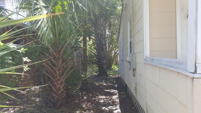 1110 W 13th St, Jacksonville, FL 32209