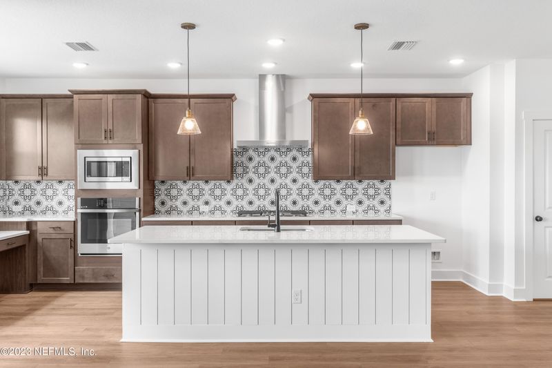 11104 Diffusion Ct, Jacksonville, FL 32256