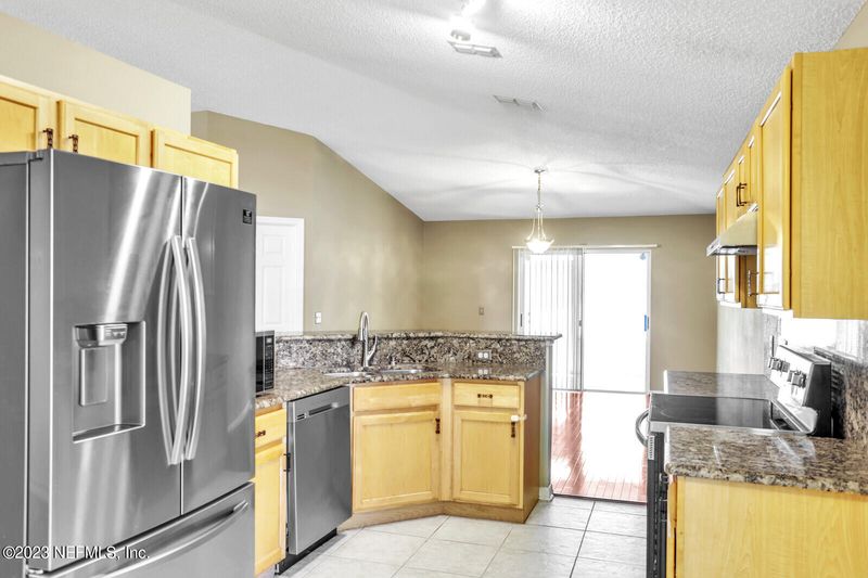 11114 Bugatti Ct, Jacksonville, FL 32246