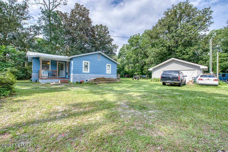 11114 Pine Estates Rd E, Jacksonville, FL 32218