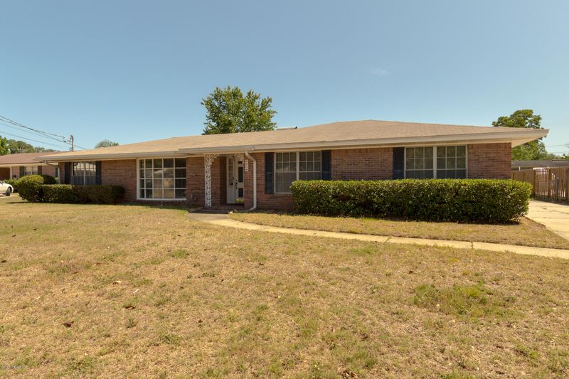 1119 Westlawn Dr, Jacksonville, FL 32211
