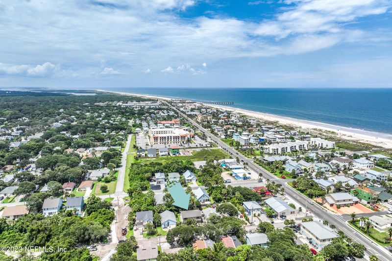 112 2nd St, St Augustine, FL 32080