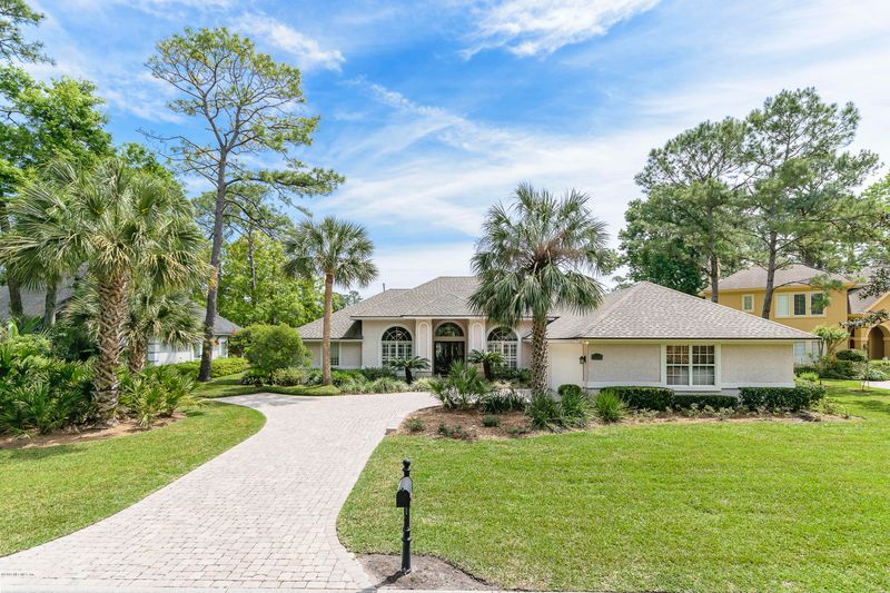 1122 Salt Creek Dr, Ponte Vedra Beach, FL 32082