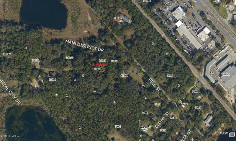 11220 Pine St, Jacksonville, FL 32258