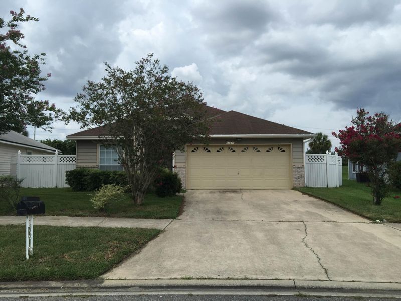 11241 Hudderfield Cir N, Jacksonville, FL 32246