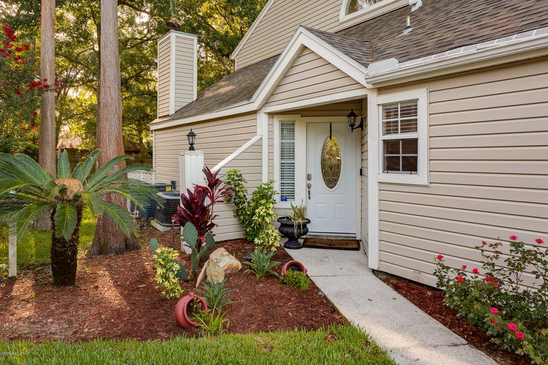 11245 Lake Mandarin Cir E, Jacksonville, FL 32223