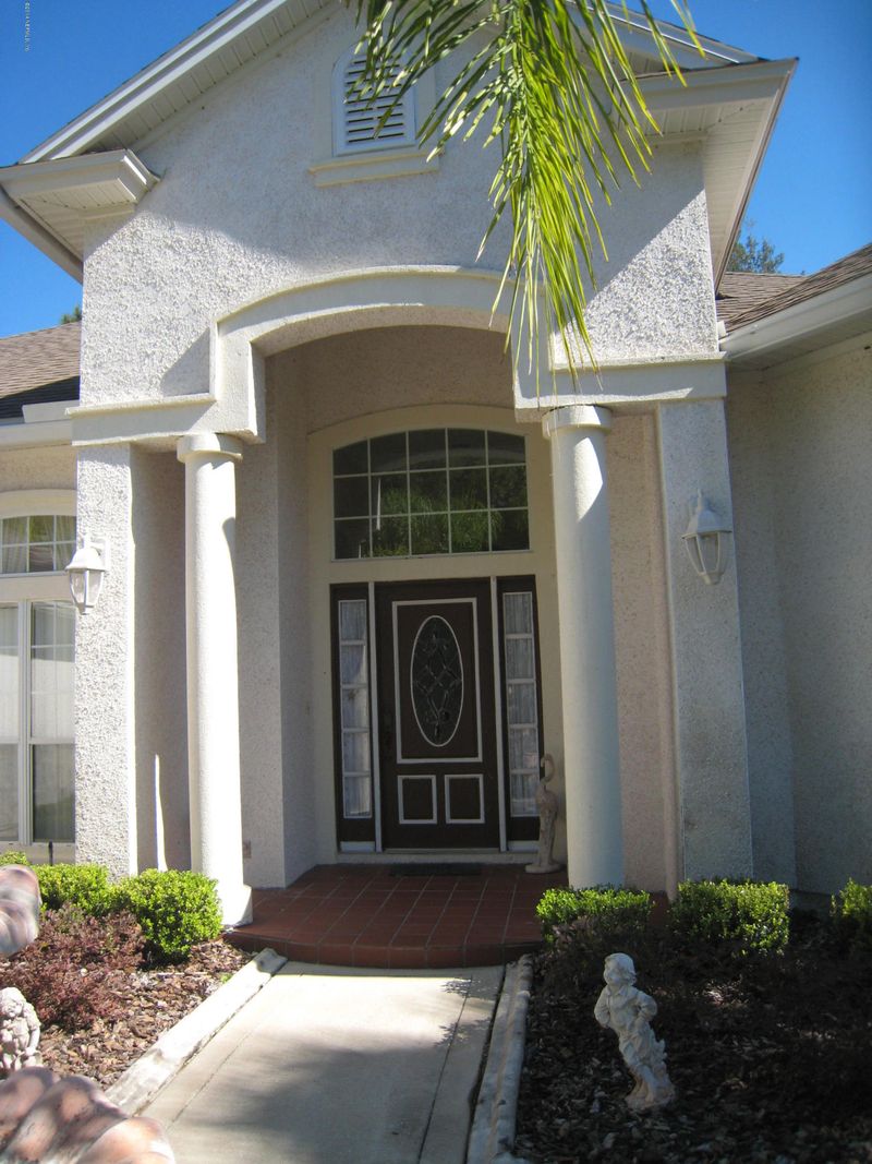 1125 Dover Dr, St Johns, FL 32259