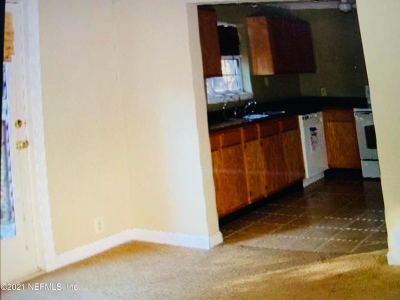 1125 Fields Rd, Jacksonville, FL 32218