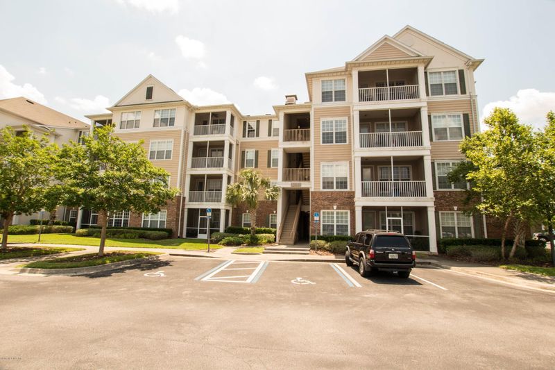 11251 Campfield Dr #2210, Jacksonville, FL 32256