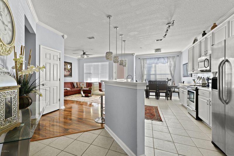 11251 Campfield Dr #4106, Jacksonville, FL 32256