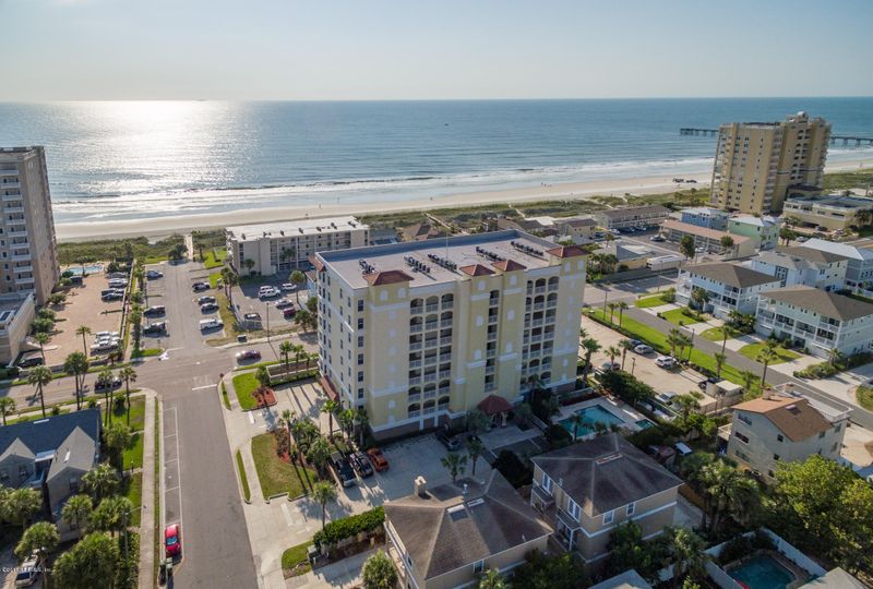 1126 1st St N #204, Jacksonville Beach, FL 32250
